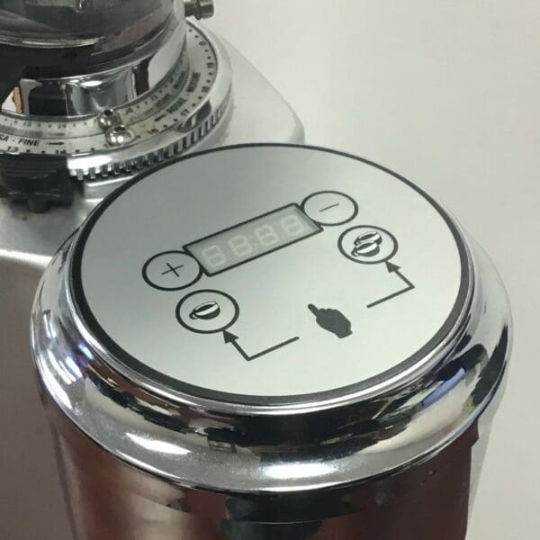 SOLD IN STORE PICKUP ONLY USED Quamar M80E V1 Electronic Stepped